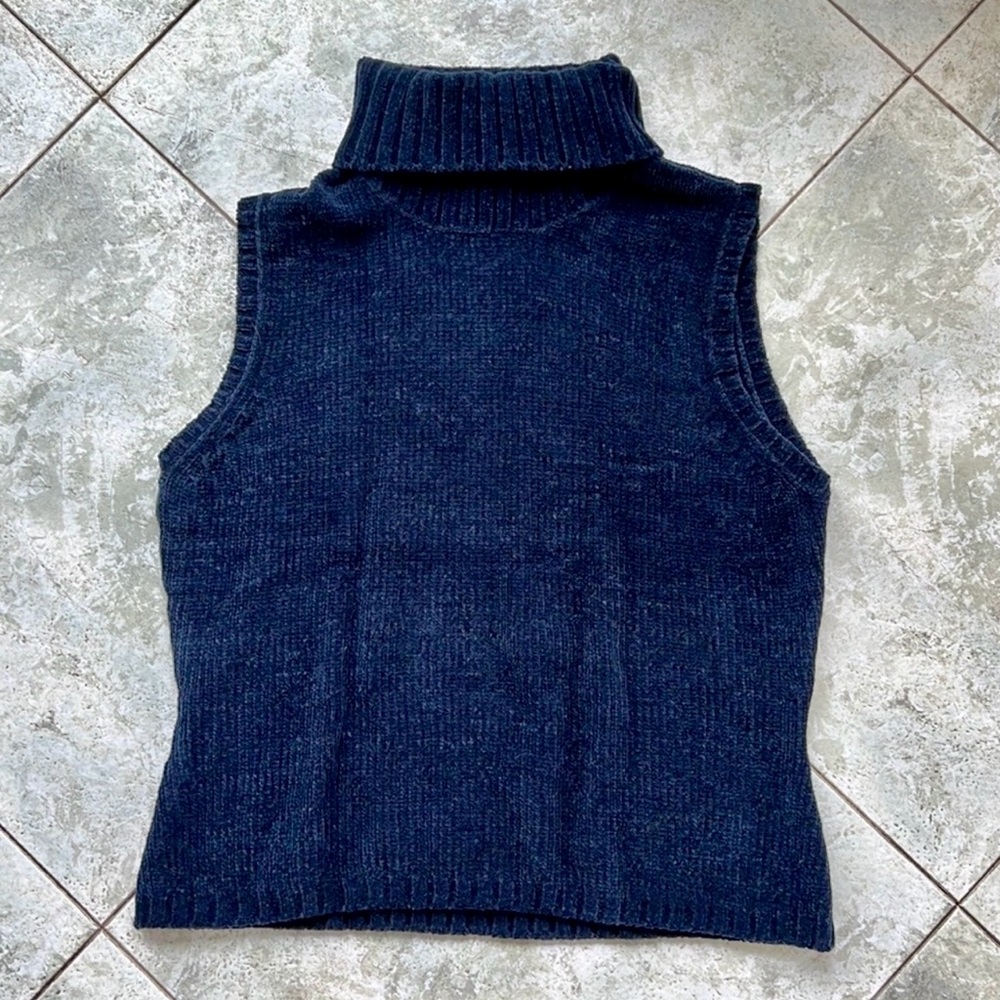 Turtleneck Sweater Vest